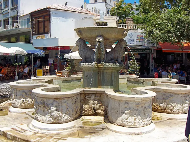 The Lions Square
