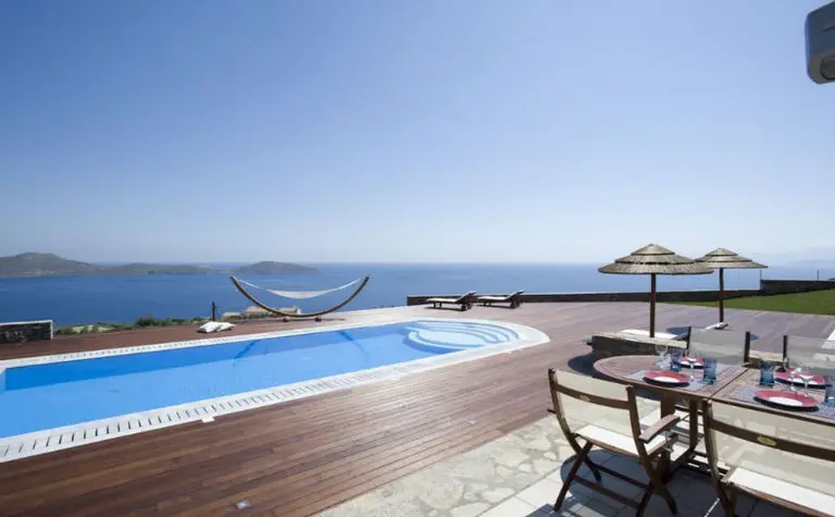Four Bedroom Modern Luxury Villa With A Great View To Mirabello