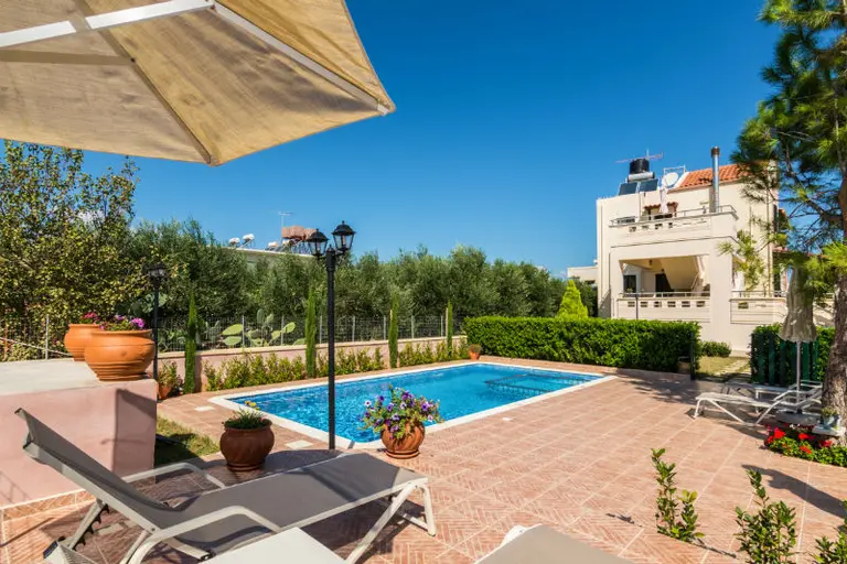 Family Holiday Villa In Almyrida Crete